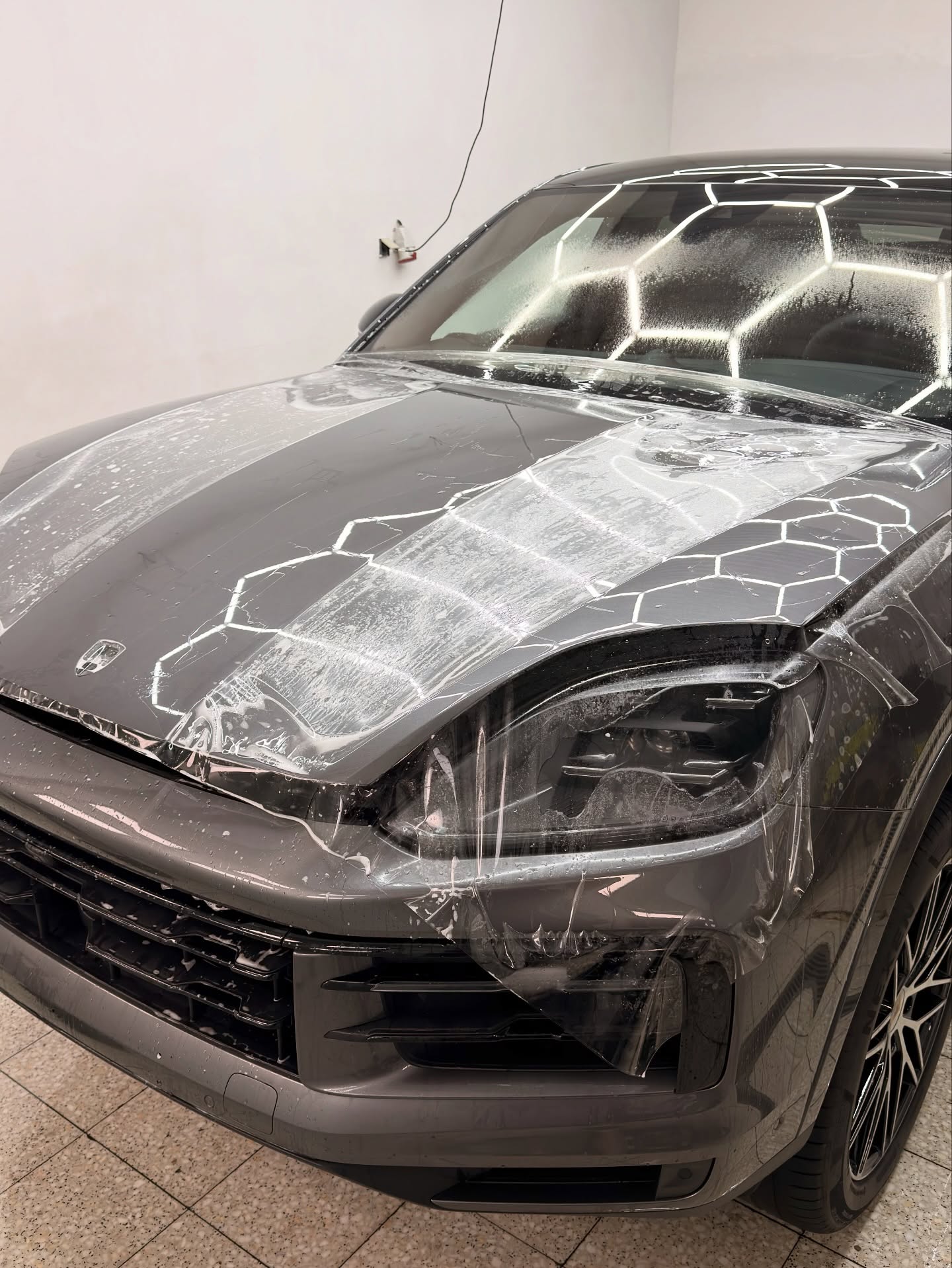 Full front pro Porsche Cayenne Coupé. Profesionální ochra... — foto 2