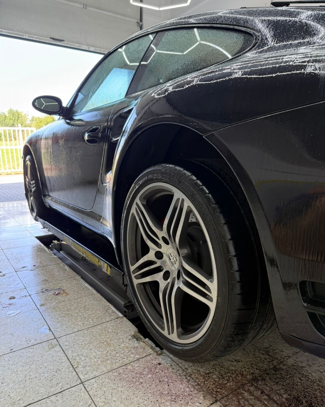 Porsche 911 Turbo S — foto 3