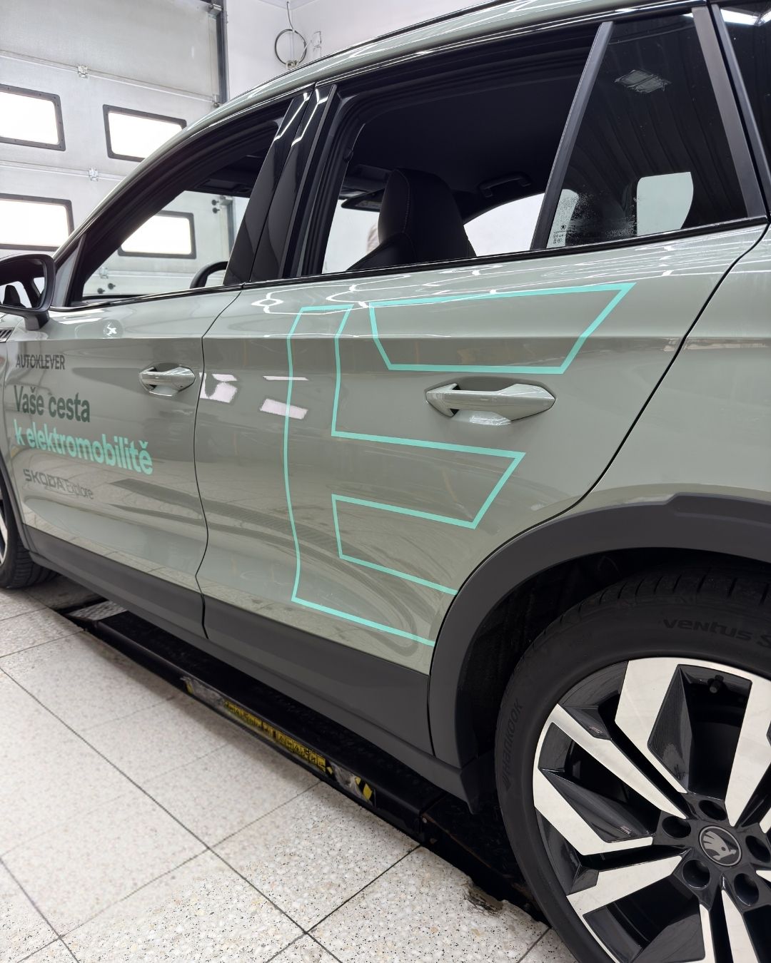 Škoda Elroq – polep pro předváděcí vůz — foto 3