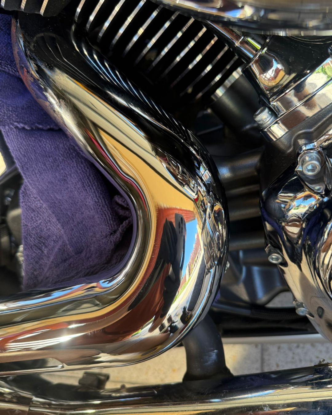 💨 Výfuk na Harley Davidson Fat Boy spálený o mikrovlákno?... — foto 2